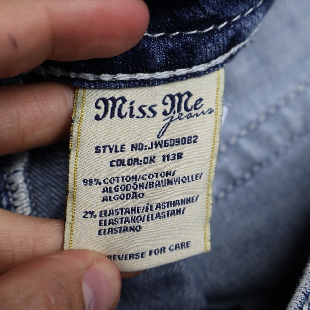 Miss Me Jeans Women 28 Medium Wash Rhinestone Embroidered Bootcut Fade READ - Picture 12 of 16
